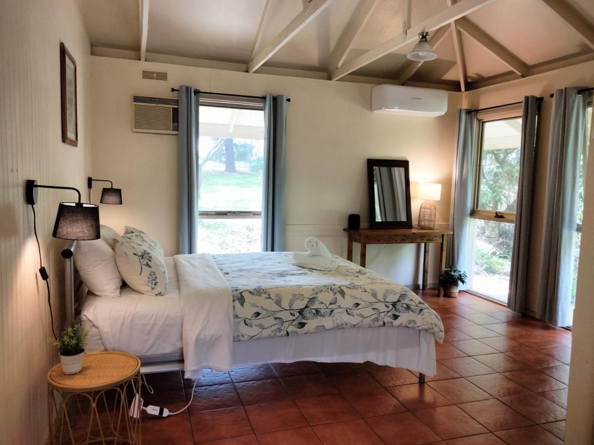 Kalimna Woods Cottages Lakes Entrance Ngoại thất bức ảnh