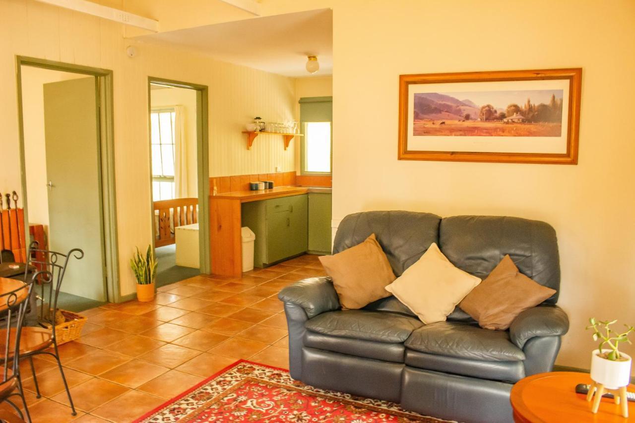 Kalimna Woods Cottages Lakes Entrance Ngoại thất bức ảnh